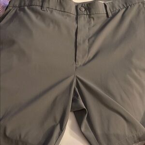 Callaway Men's Flat Front Golf Shorts - Olive Gray